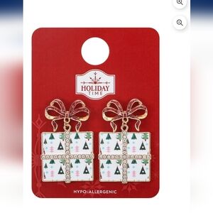 Wrapped Christmas Present Earrings, 1 Pair